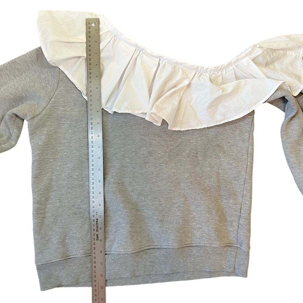 CLU One Shoulder Ruffled Sweatshirt In Heather Gray/White - Picture 8 of 10